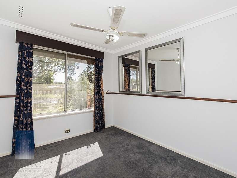 6 Alistair Street, Huntingdale WA 6110