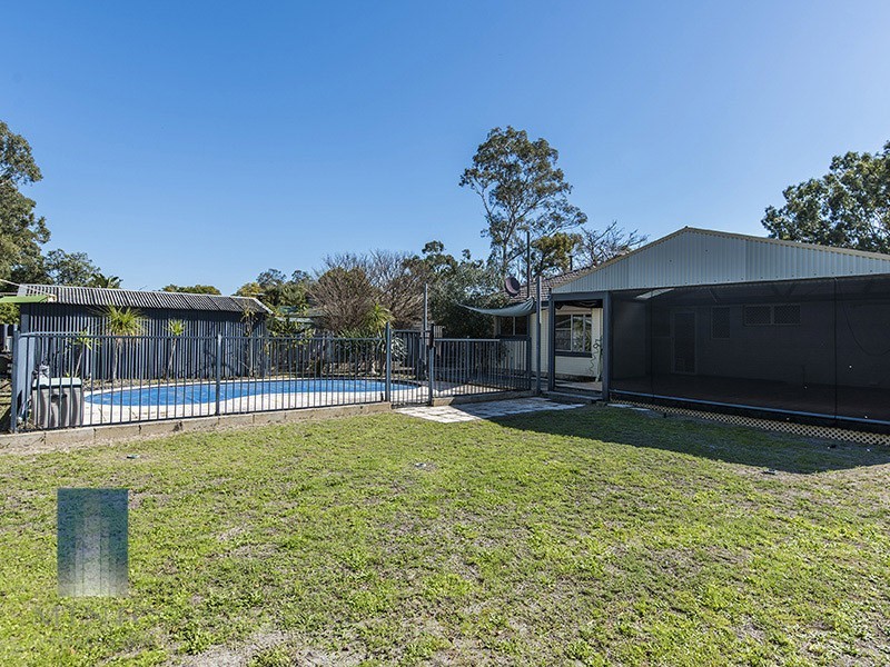 6 Alistair Street, Huntingdale WA 6110