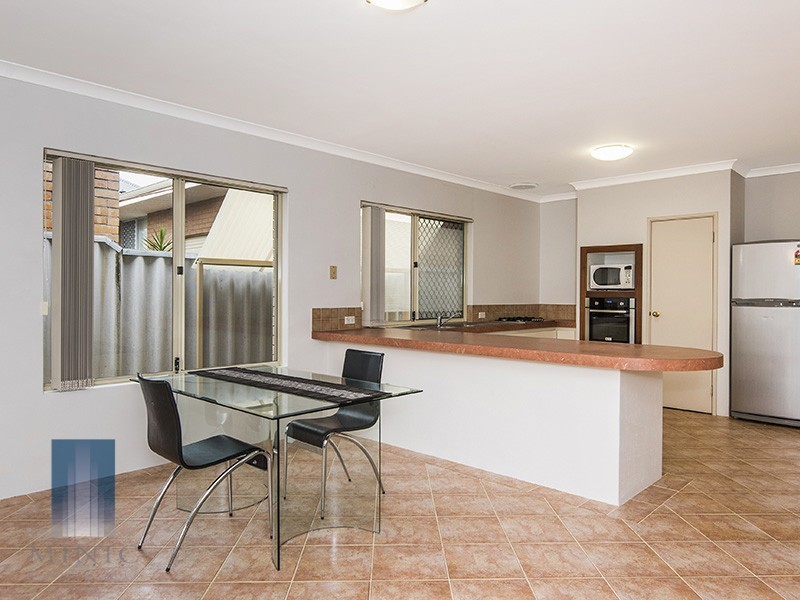 39A Fleming Avenue, Wilson WA 6107