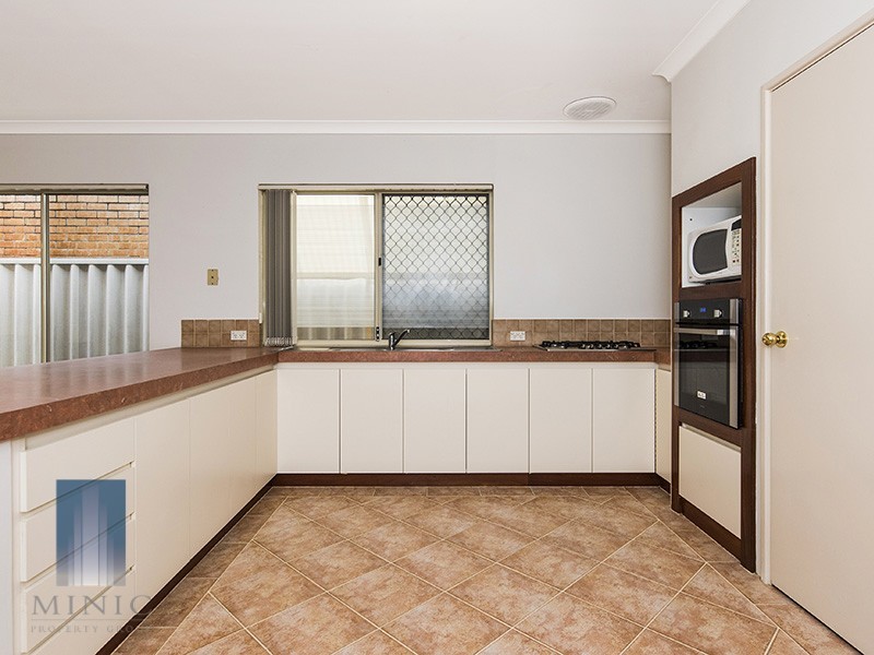 39A Fleming Avenue, Wilson WA 6107