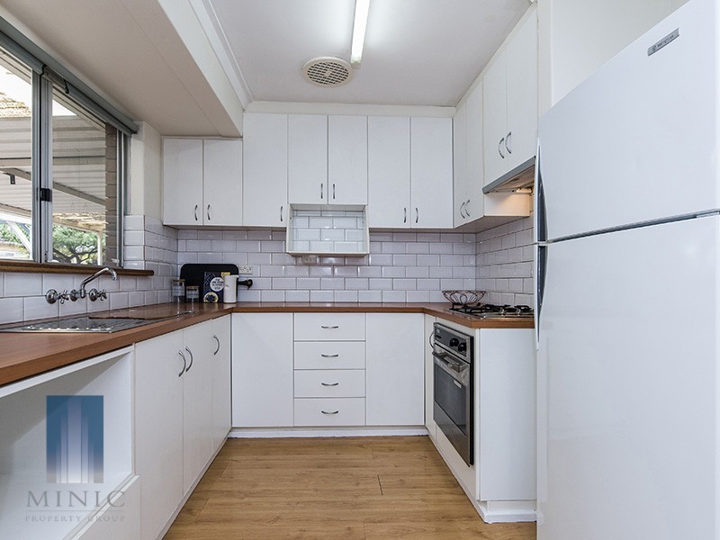 3/33 Leach Highway, Wilson WA 6107