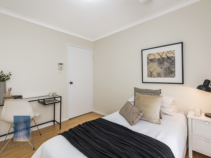 3/33 Leach Highway, Wilson WA 6107
