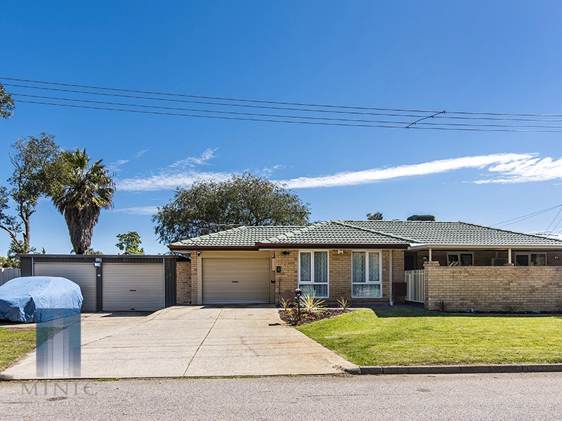 4 Imperial Court, Seville Grove WA 6112