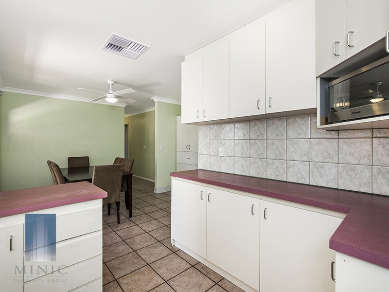 4 Imperial Court, Seville Grove WA 6112