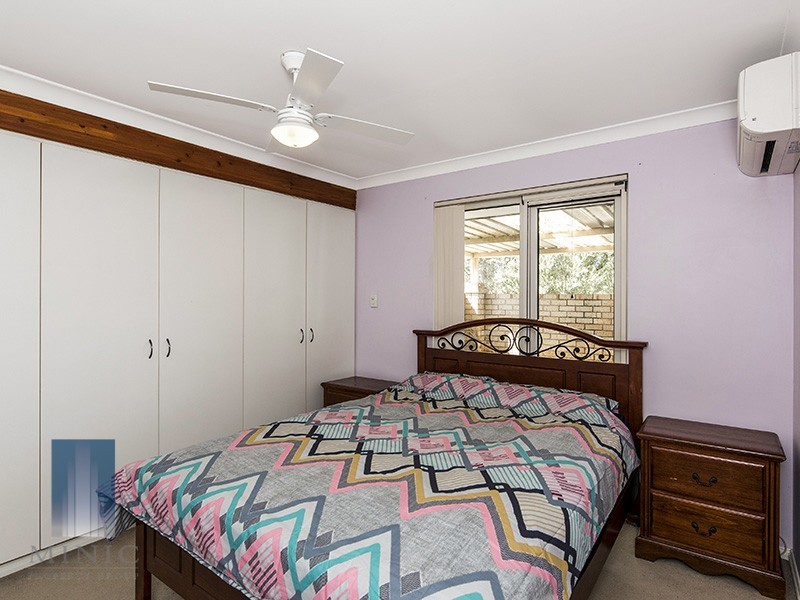 4 Imperial Court, Seville Grove WA 6112