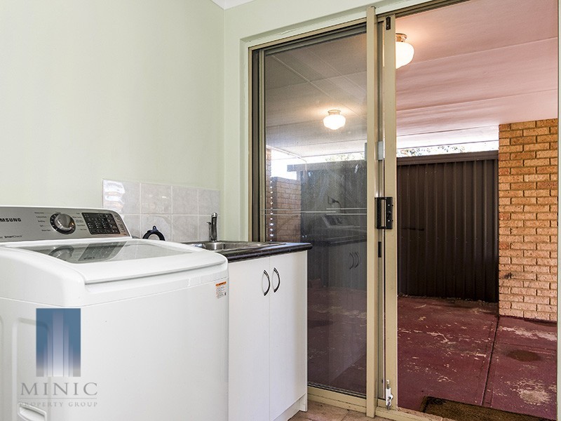 4 Imperial Court, Seville Grove WA 6112