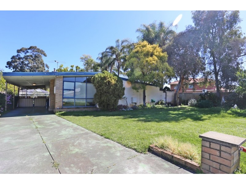 8 Rose Place, Wilson WA 6107