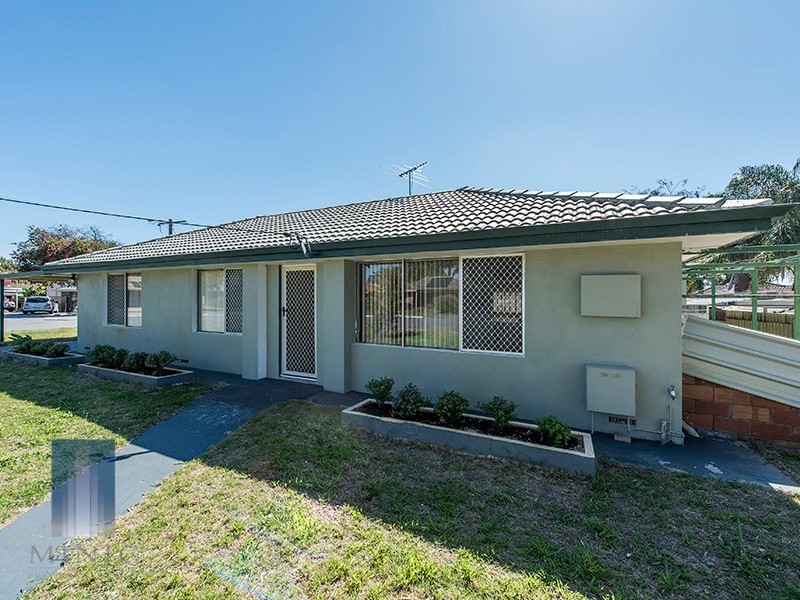 3 BOLIVER PLACE, Langford WA 6147