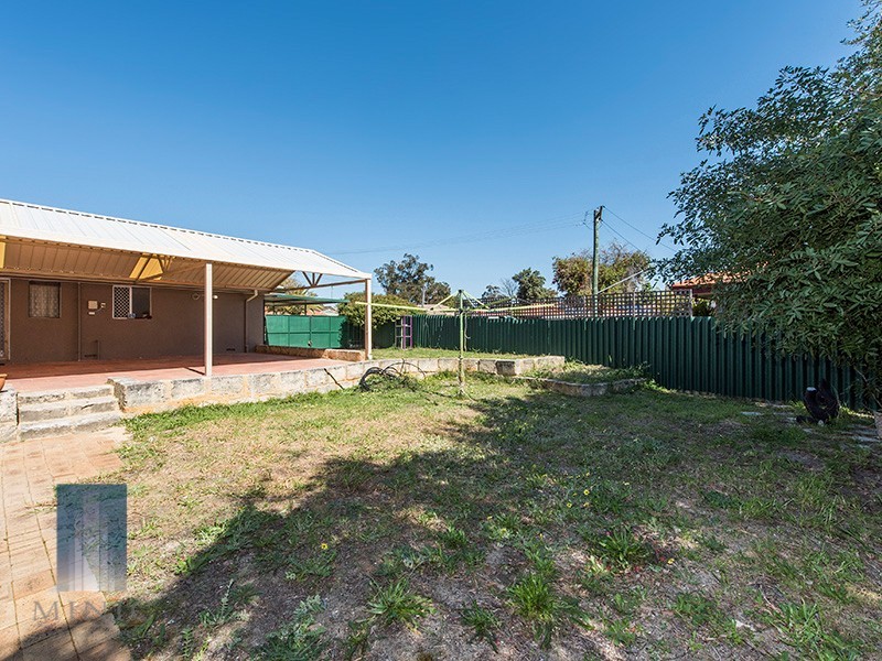 3 BOLIVER PLACE, Langford WA 6147