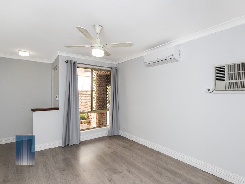 5/11 Golf Road, Parkwood WA 6147