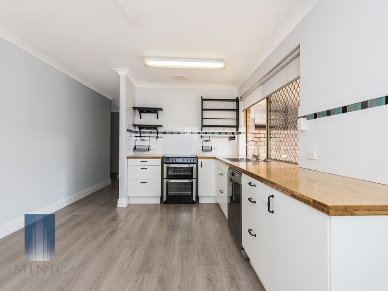 5/11 Golf Road, Parkwood WA 6147