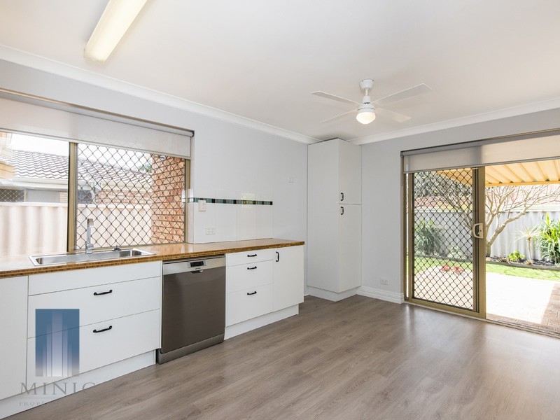 5/11 Golf Road, Parkwood WA 6147
