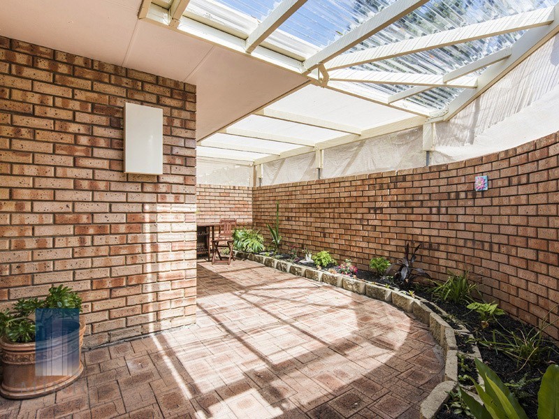 5/11 Golf Road, Parkwood WA 6147