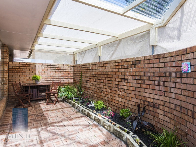 5/11 Golf Road, Parkwood WA 6147