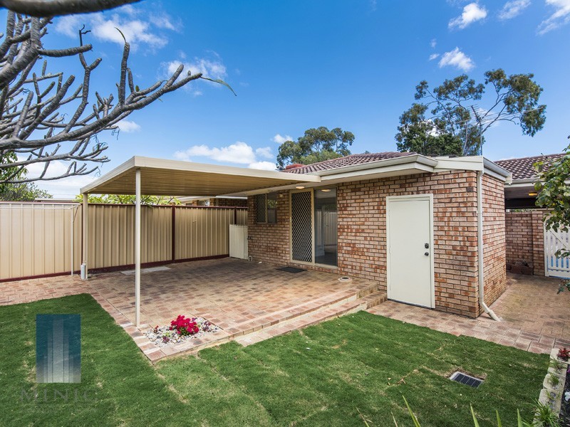 5/11 Golf Road, Parkwood WA 6147