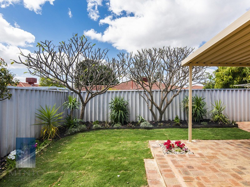 5/11 Golf Road, Parkwood WA 6147