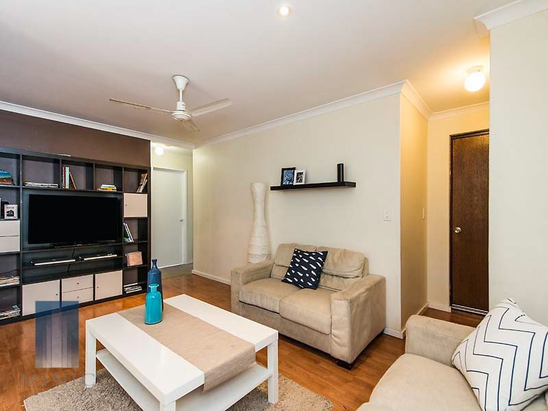 3/2 Braibrise Road, Wilson WA 6107