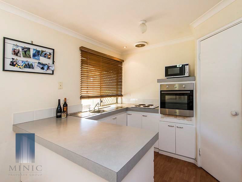 3/2 Braibrise Road, Wilson WA 6107