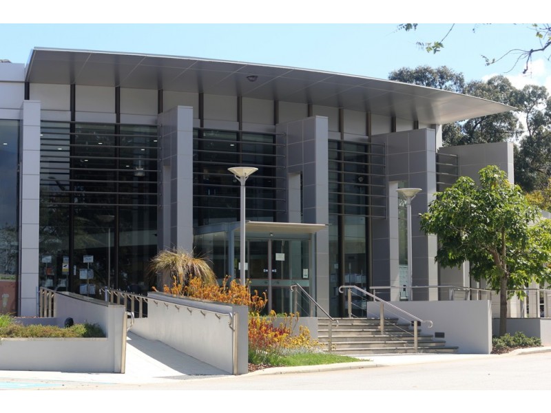 202 Orrong Road, Carlisle WA 6101