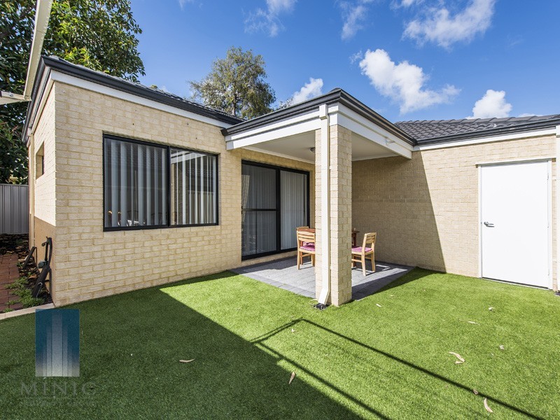 3/150 FERN ROAD, Wilson WA 6107