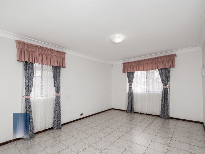 20A WANNELL STREET, Queens Park WA 6107