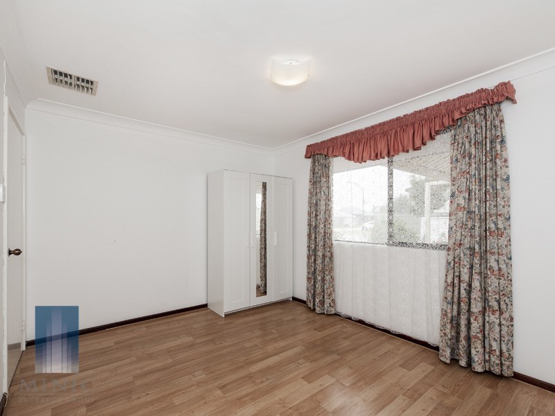 20A WANNELL STREET, Queens Park WA 6107