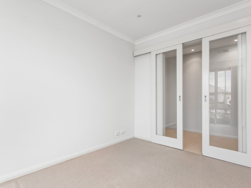 7 KINSALE PARKWAY, Canning Vale WA 6155