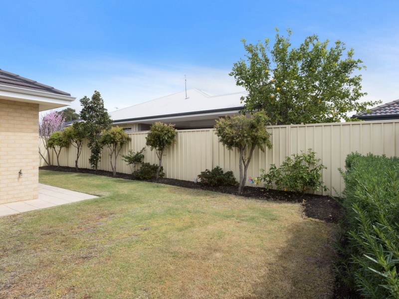 7 KINSALE PARKWAY, Canning Vale WA 6155