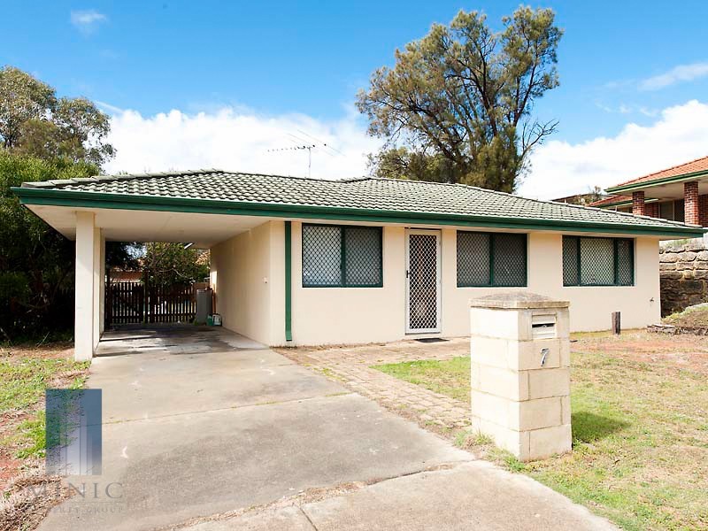 7 GARRET CORNER, Parmelia WA 6167