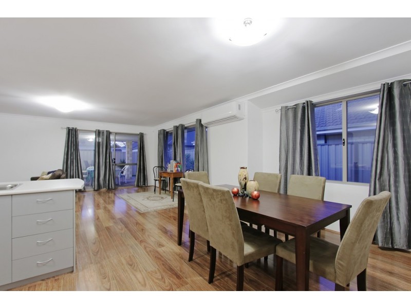 22 Tulip Way, East Cannington WA 6107