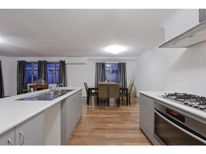 22 Tulip Way, East Cannington WA 6107