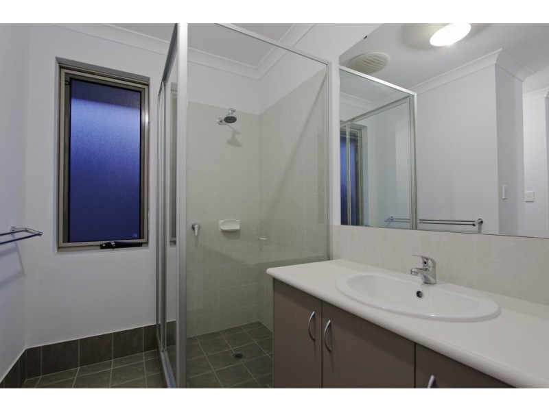 22 Tulip Way, East Cannington WA 6107