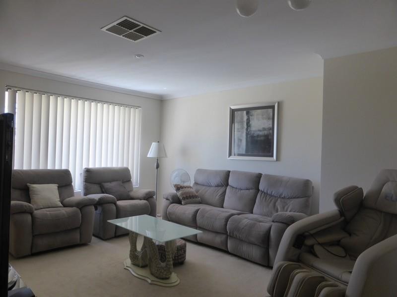 3 Boyd Place, Canning Vale WA 6155