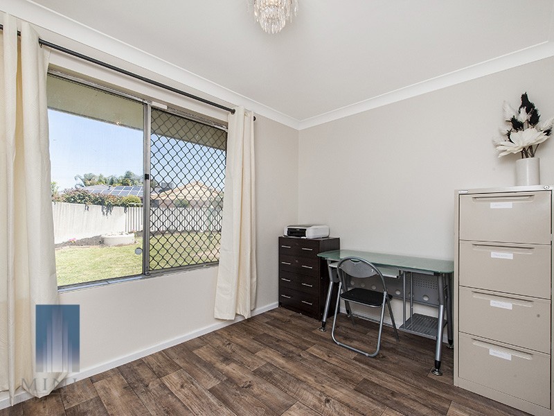 16 Lind Court, Langford WA 6147