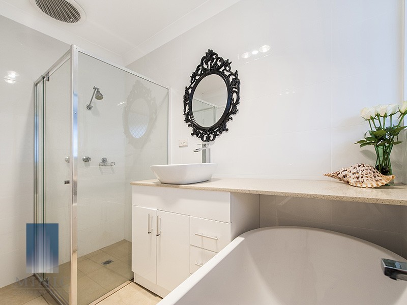 16 Lind Court, Langford WA 6147