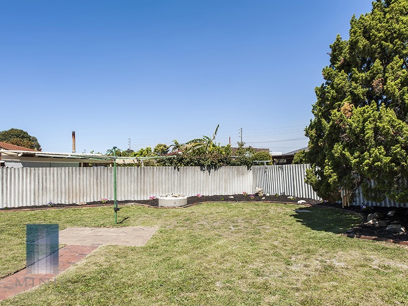 16 Lind Court, Langford WA 6147