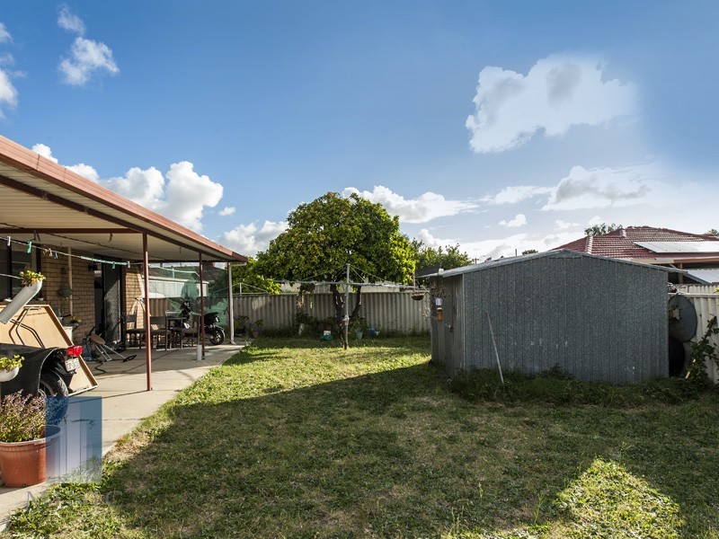 28 Randall Way, Langford WA 6147