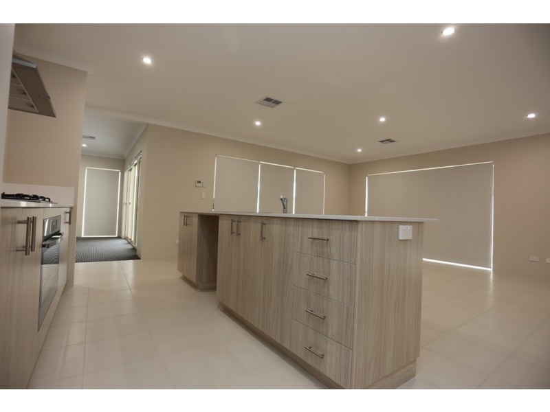 19 Nambung Road, Southern River WA 6110