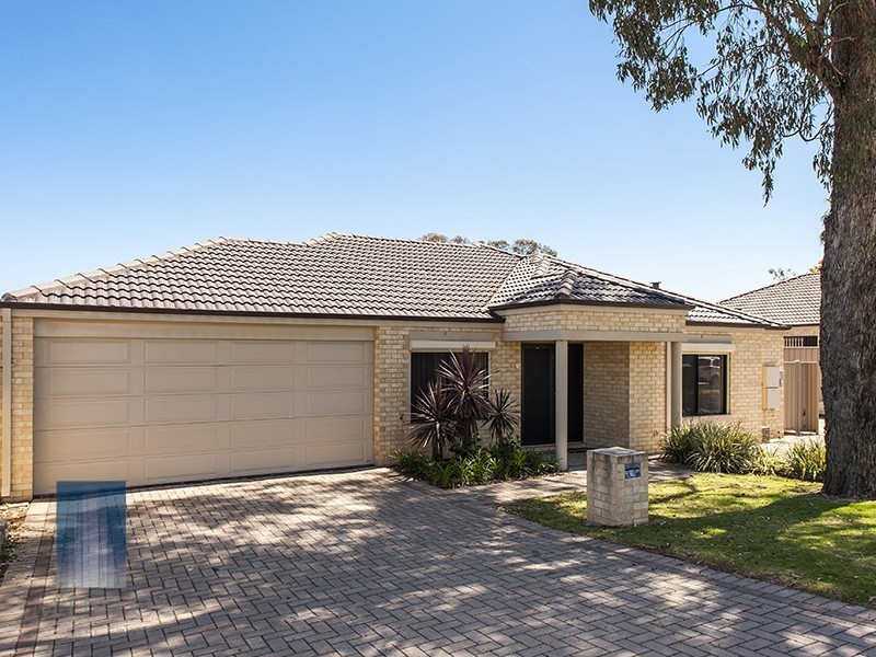 18 Russell Street, East Cannington WA 6107