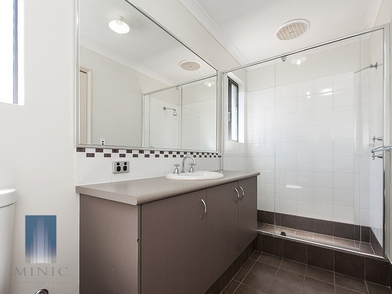 18 Russell Street, East Cannington WA 6107