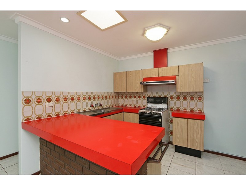 4 Cortis Way, Langford WA 6147