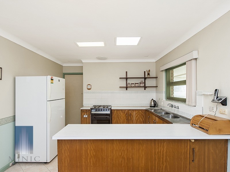 14 Yeeda Street, Riverton WA 6148