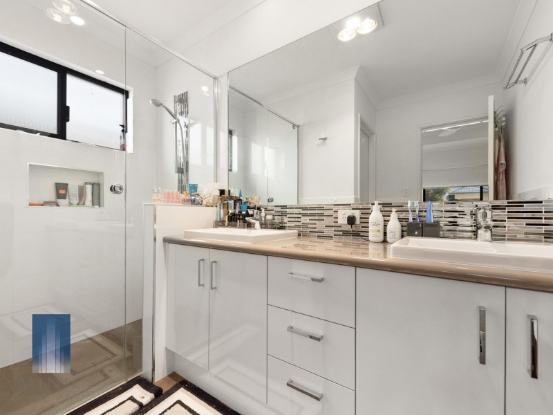 84 Waterfoot Loop, Canning Vale WA 6155