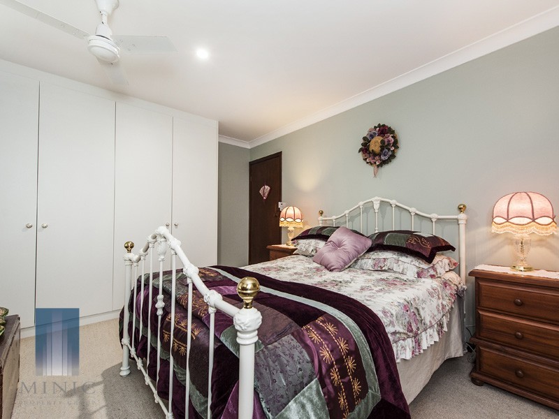 10 Midway Street, Riverton WA 6148