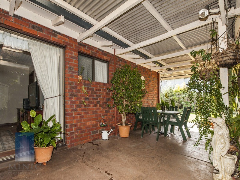 10 Midway Street, Riverton WA 6148