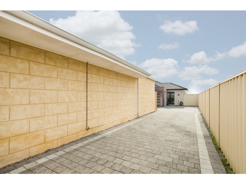 12A Tavistock Crescent, Lynwood WA 6147