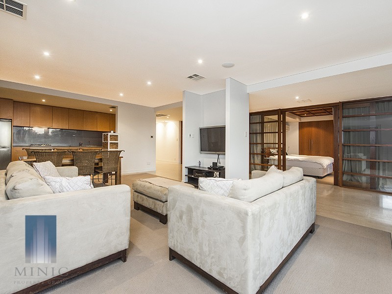 127 Point Walter Road, Bicton WA 6157