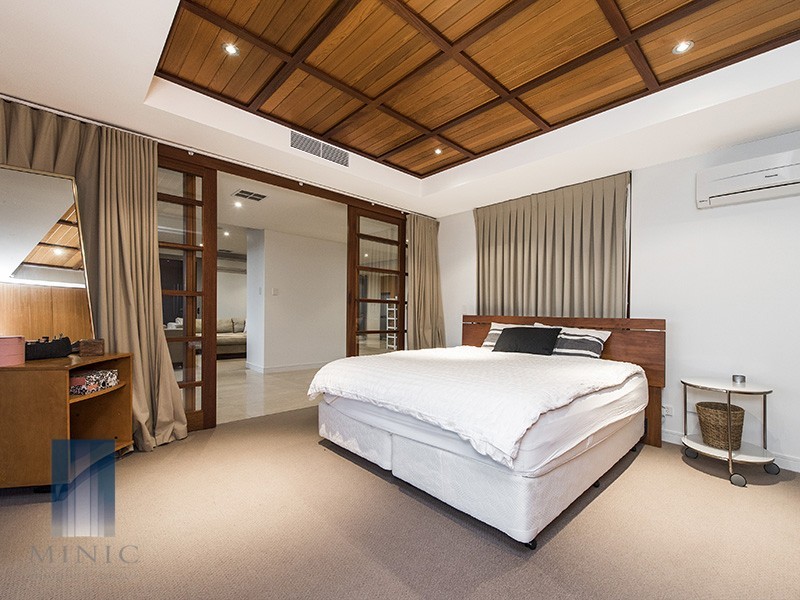 127 Point Walter Road, Bicton WA 6157