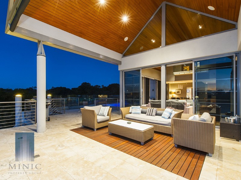 127 Point Walter Road, Bicton WA 6157