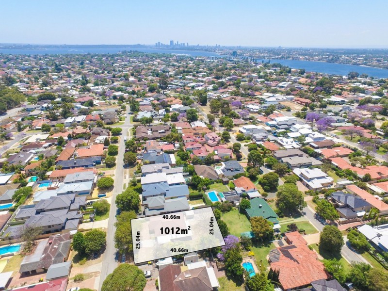 13 Strickland Road, Ardross WA 6153